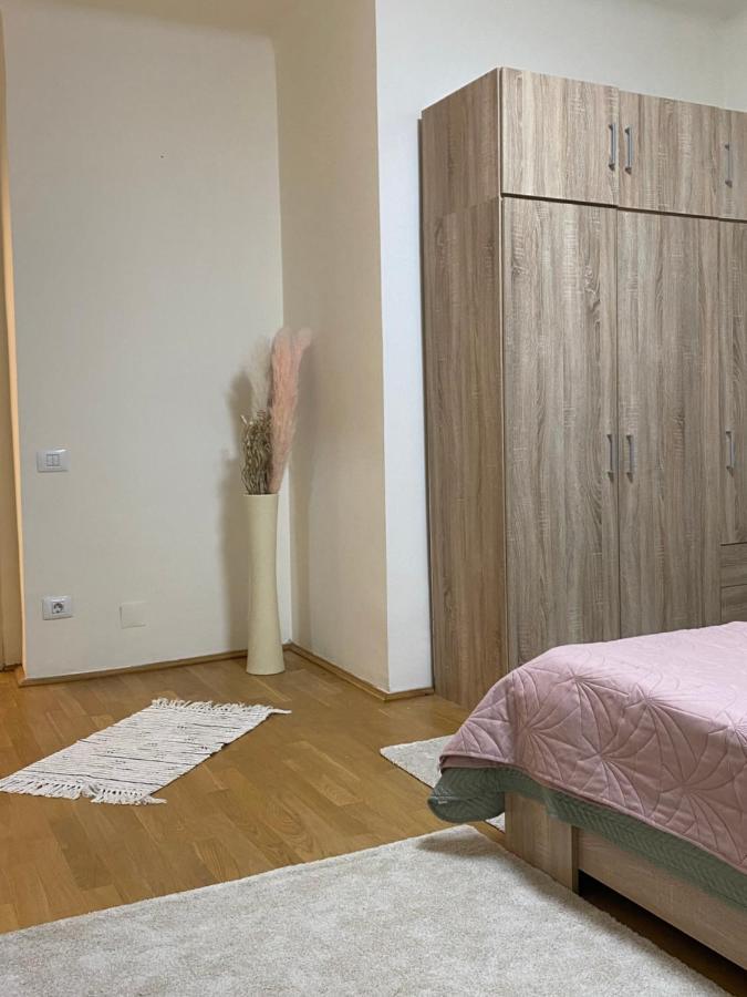 Apartament Downtown Boutique Garden Unirii