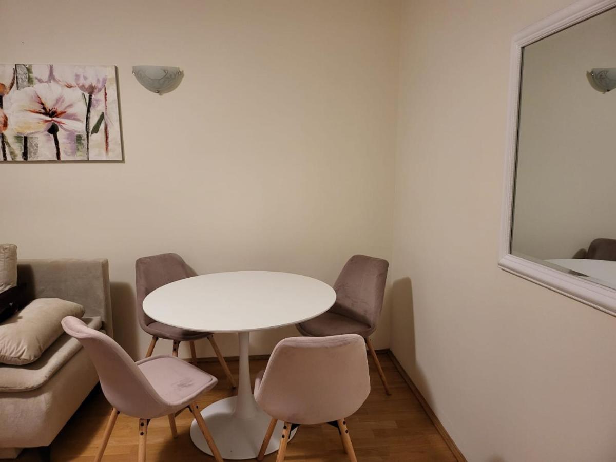 Apartament Downtown Boutique Garden Unirii Bucureşti
