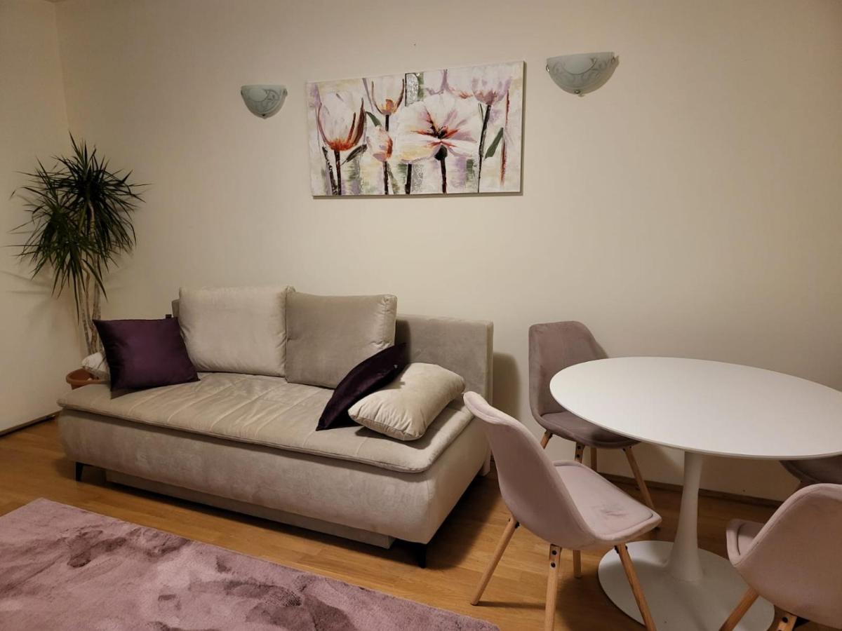 Apartament Downtown Boutique Garden Unirii Bucureşti