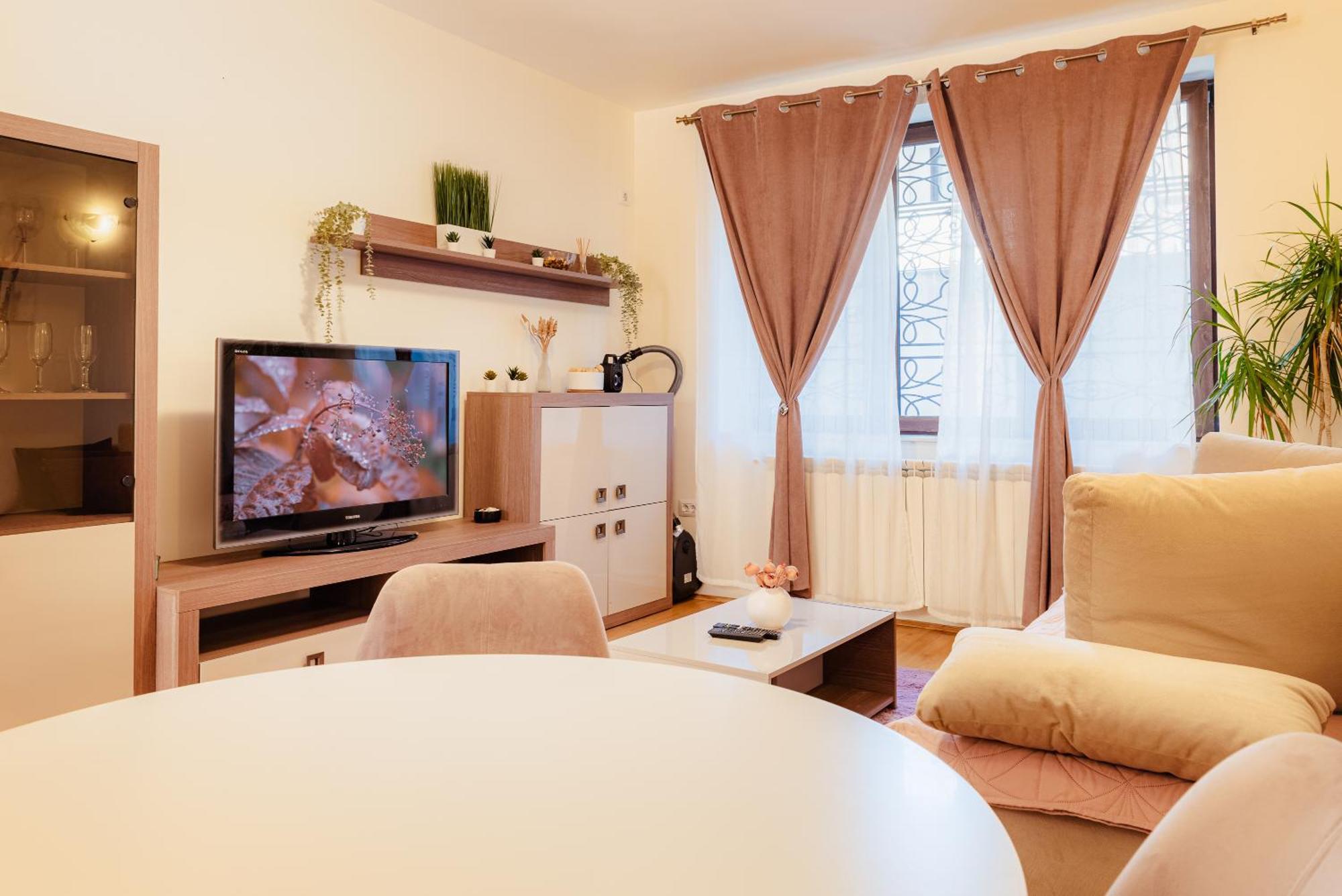 Apartament Downtown Boutique Garden Unirii Bucureşti