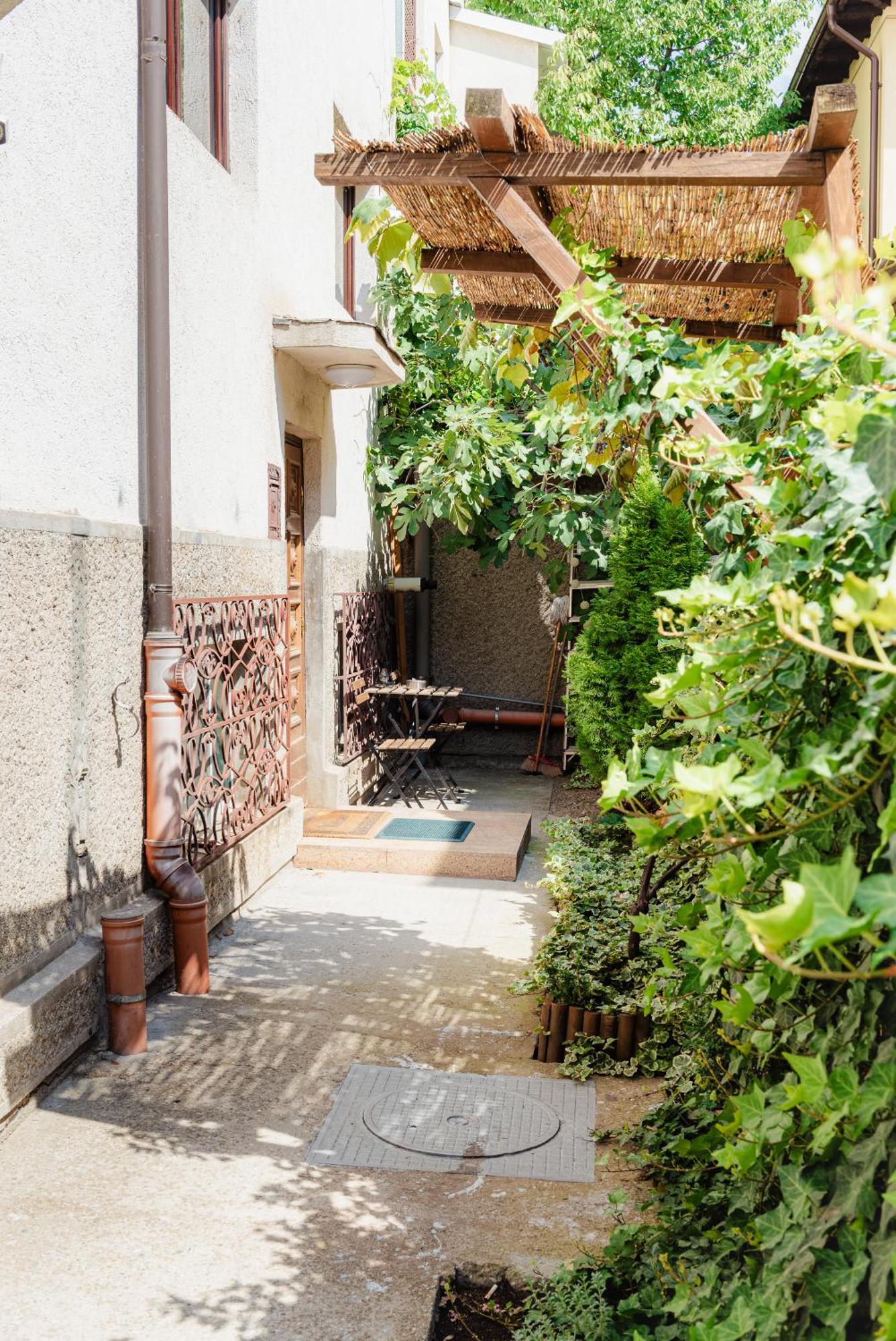 Apartament Downtown Boutique Garden Unirii